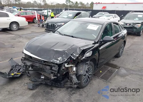 2019 Volkswagen Jetta 1.4T R-Line/1.4T S/1.4T Se z USA, uszkodzony, nr VIN 3VWCB7BU6KM241896